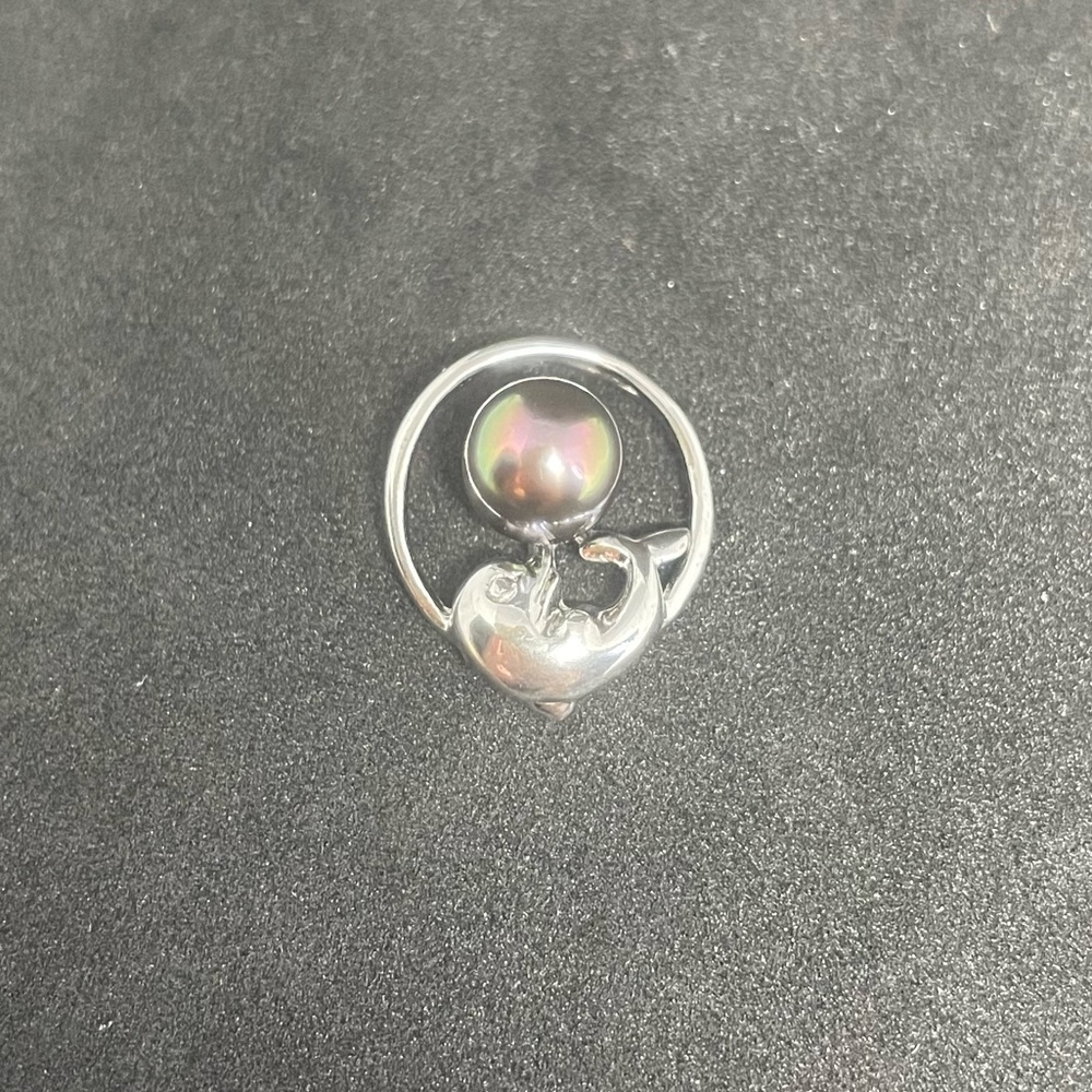 Sterling Silver Dolphin Pendant with Black Pearl